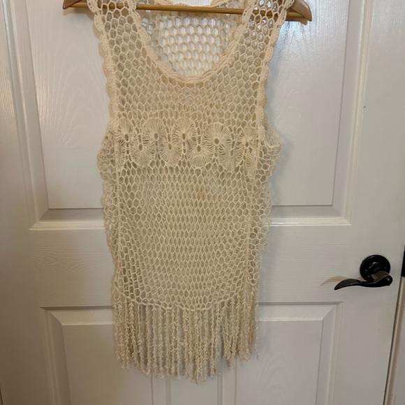 Iris Cream Crochet Fringe Top - Picture 6 of 6